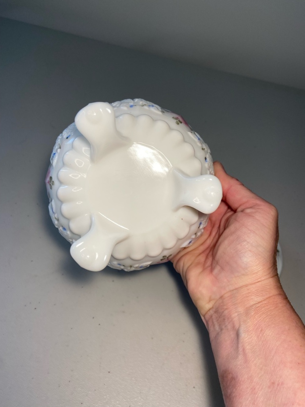 VTG Westmoreland Glass Covered Trinket Dish with Pink Rose and Purple Bow - Picture 8 of 14